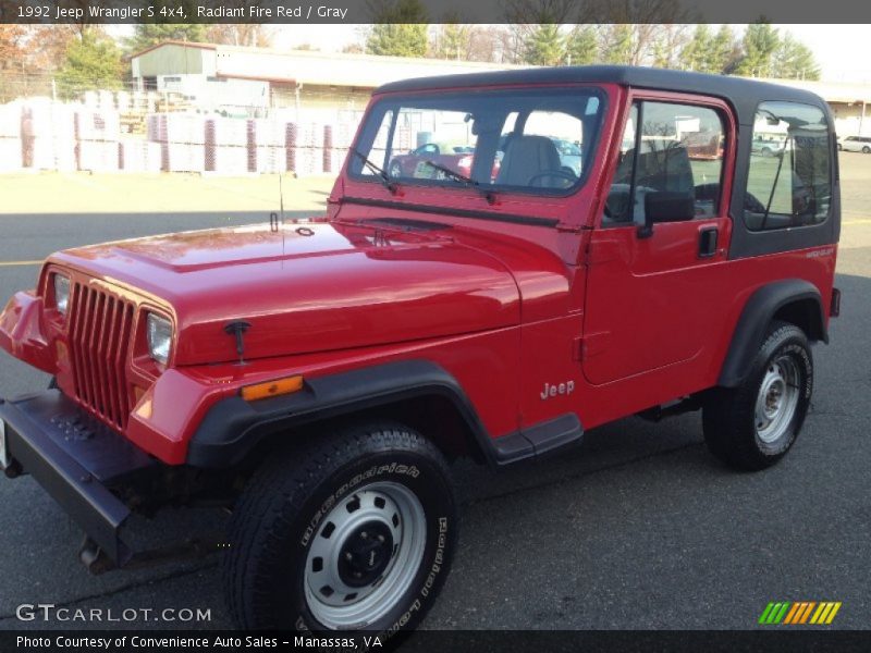 Front 3/4 View of 1992 Wrangler S 4x4