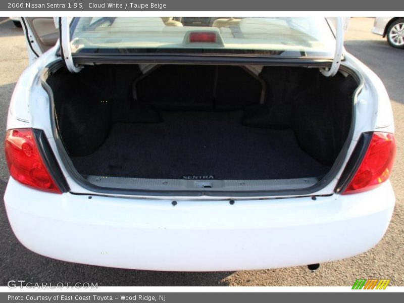 Cloud White / Taupe Beige 2006 Nissan Sentra 1.8 S