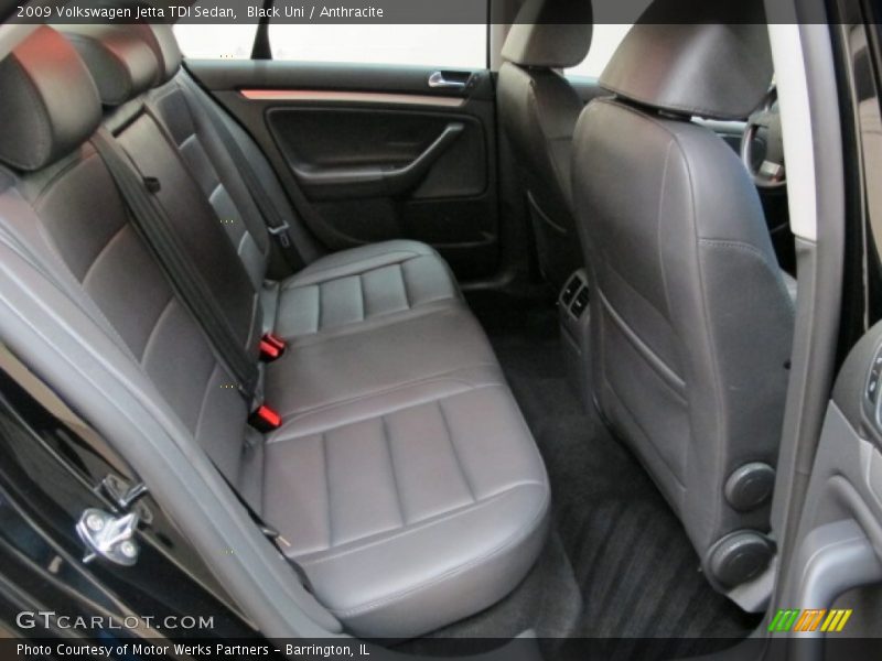 Black Uni / Anthracite 2009 Volkswagen Jetta TDI Sedan