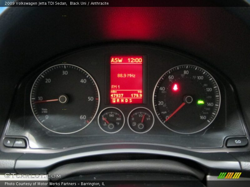 Black Uni / Anthracite 2009 Volkswagen Jetta TDI Sedan