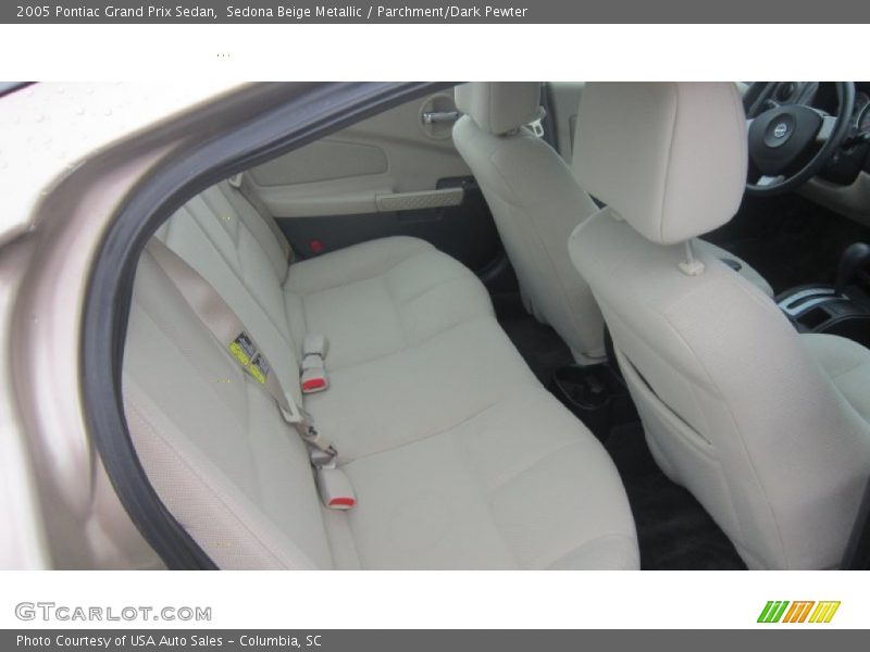 Sedona Beige Metallic / Parchment/Dark Pewter 2005 Pontiac Grand Prix Sedan