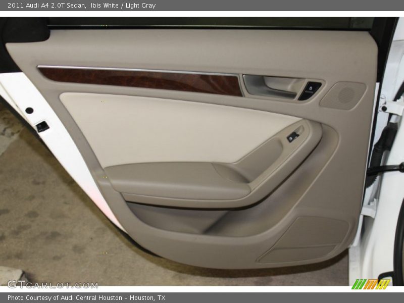 Ibis White / Light Gray 2011 Audi A4 2.0T Sedan