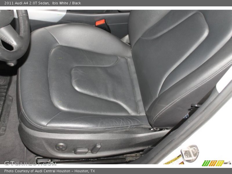 Ibis White / Black 2011 Audi A4 2.0T Sedan