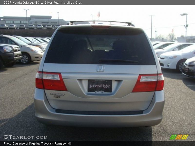 Silver Pearl Metallic / Gray 2007 Honda Odyssey EX-L