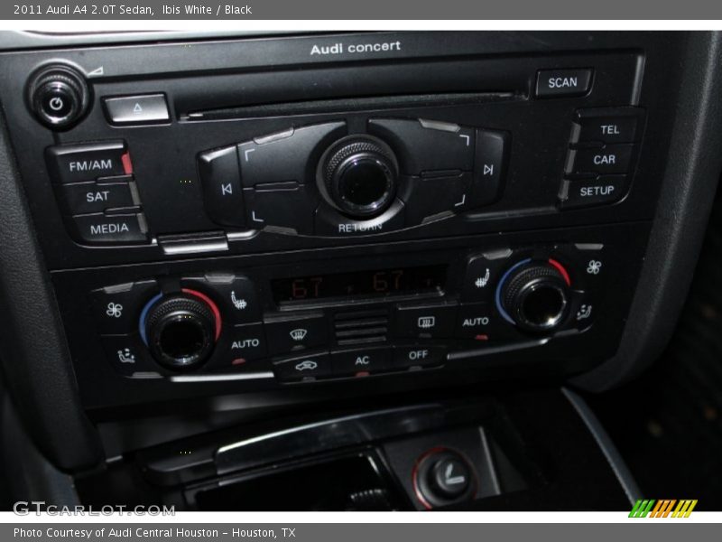 Ibis White / Black 2011 Audi A4 2.0T Sedan