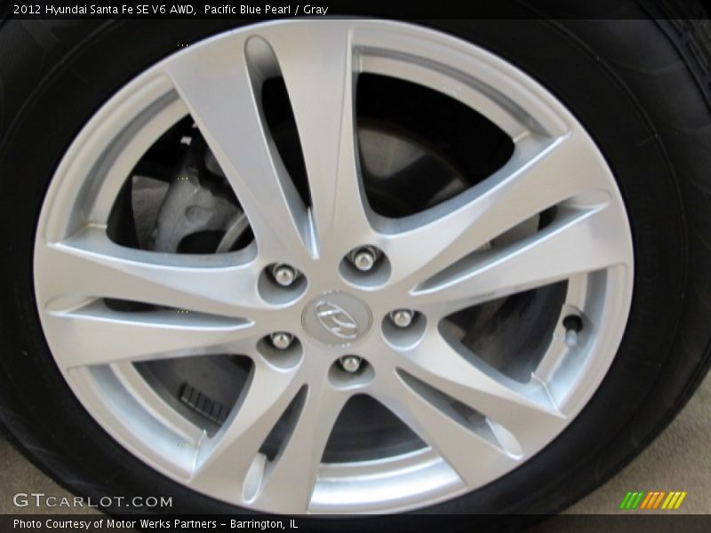 Pacific Blue Pearl / Gray 2012 Hyundai Santa Fe SE V6 AWD