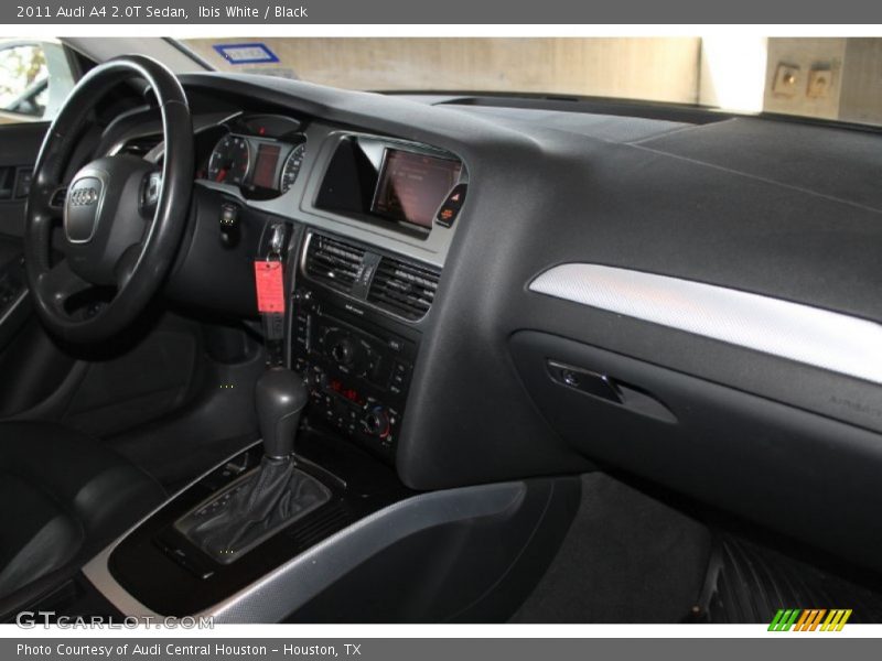 Ibis White / Black 2011 Audi A4 2.0T Sedan