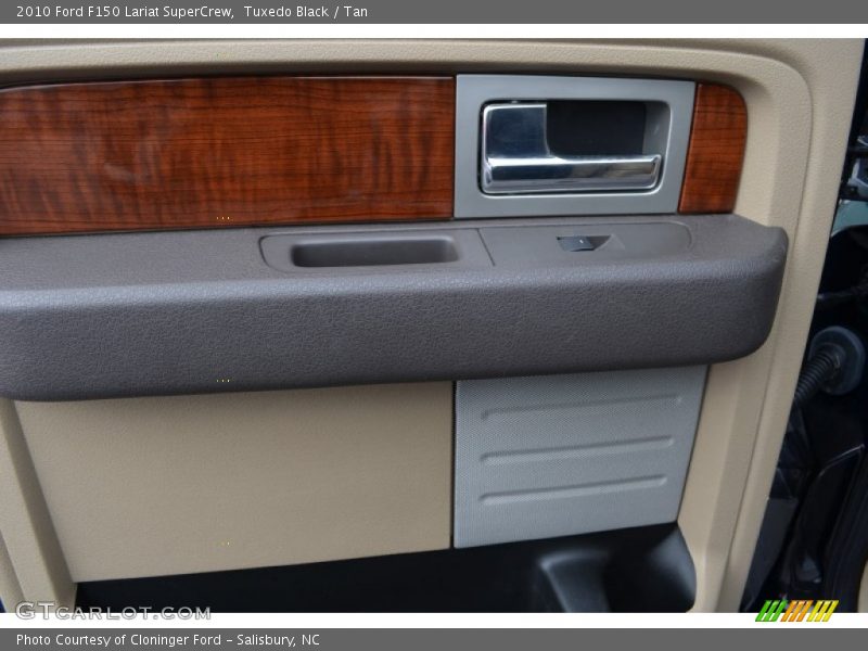 Tuxedo Black / Tan 2010 Ford F150 Lariat SuperCrew