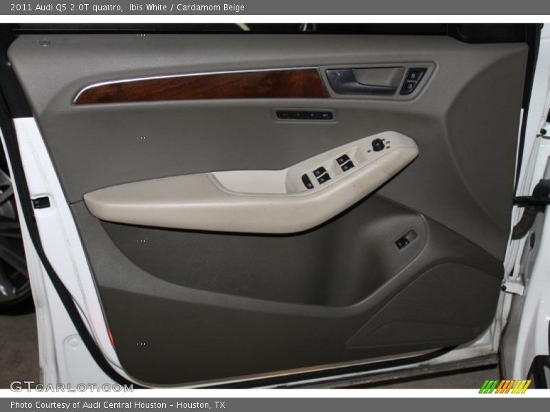 Ibis White / Cardamom Beige 2011 Audi Q5 2.0T quattro