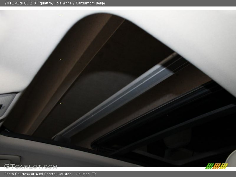 Ibis White / Cardamom Beige 2011 Audi Q5 2.0T quattro