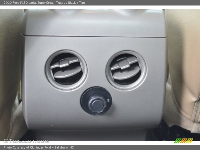 Tuxedo Black / Tan 2010 Ford F150 Lariat SuperCrew