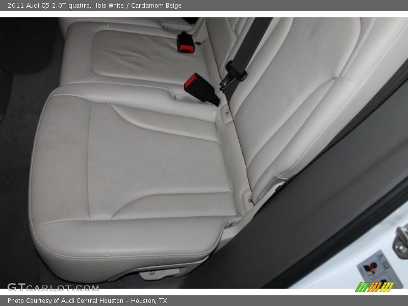 Ibis White / Cardamom Beige 2011 Audi Q5 2.0T quattro
