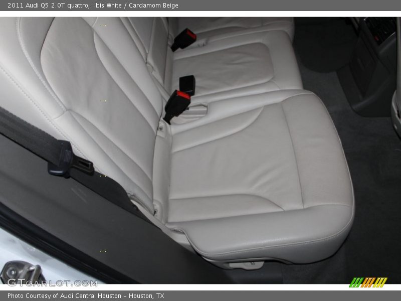 Ibis White / Cardamom Beige 2011 Audi Q5 2.0T quattro