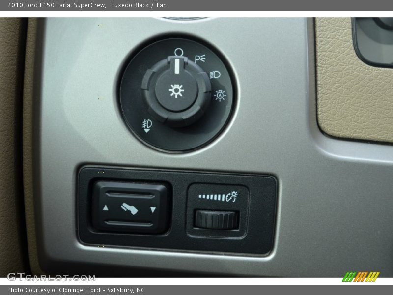 Tuxedo Black / Tan 2010 Ford F150 Lariat SuperCrew