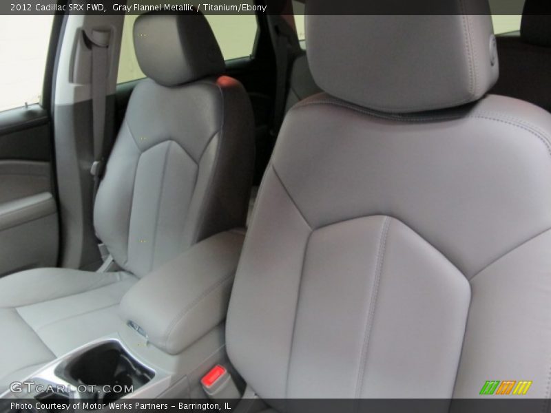 Gray Flannel Metallic / Titanium/Ebony 2012 Cadillac SRX FWD