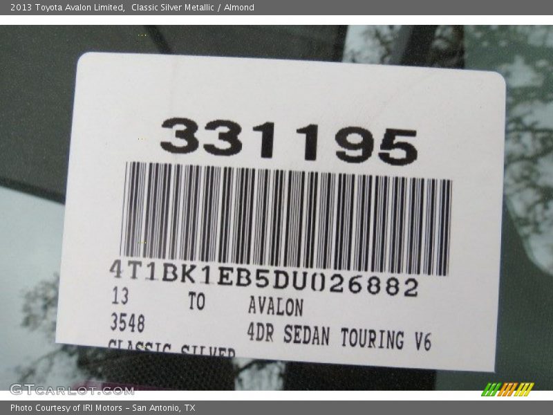 Classic Silver Metallic / Almond 2013 Toyota Avalon Limited