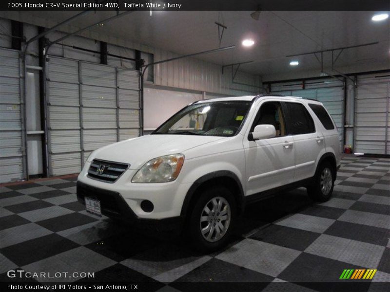 Taffeta White / Ivory 2005 Honda CR-V Special Edition 4WD