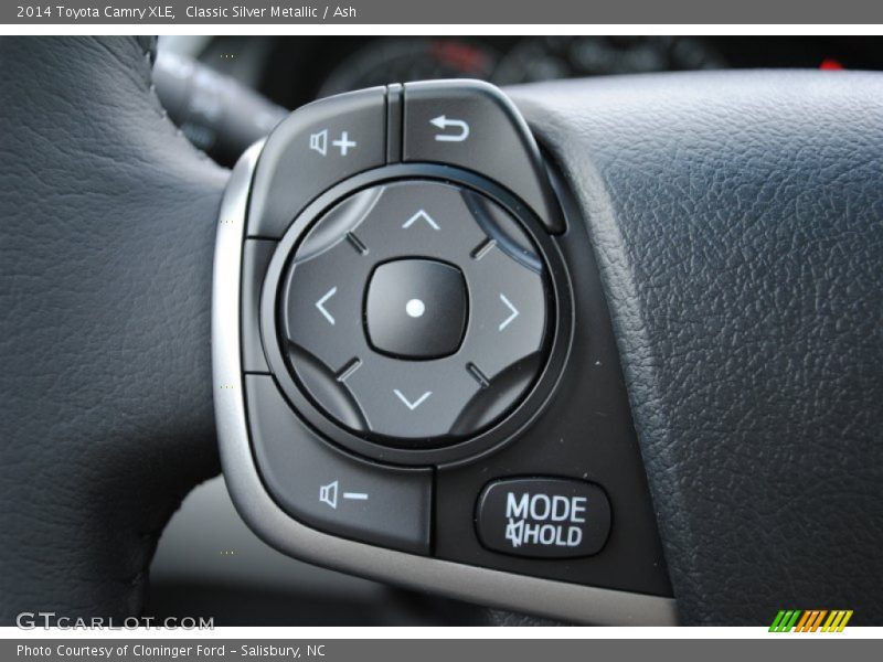 Classic Silver Metallic / Ash 2014 Toyota Camry XLE