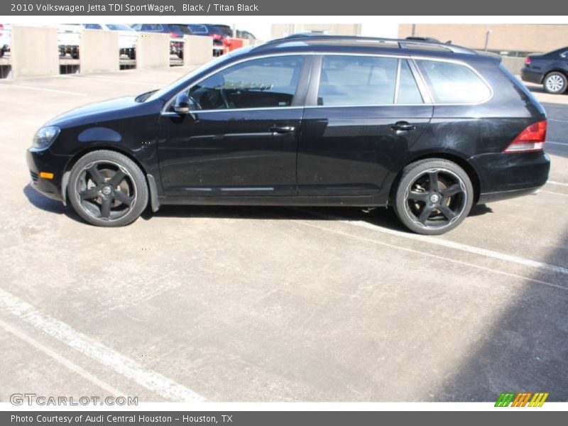 Black / Titan Black 2010 Volkswagen Jetta TDI SportWagen