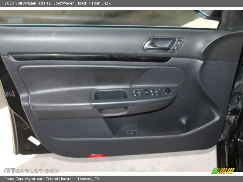 Black / Titan Black 2010 Volkswagen Jetta TDI SportWagen