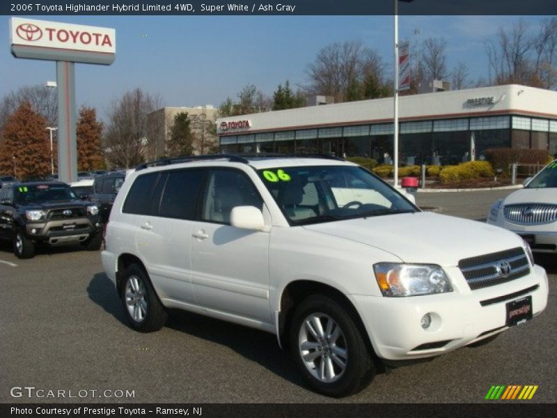 Super White / Ash Gray 2006 Toyota Highlander Hybrid Limited 4WD