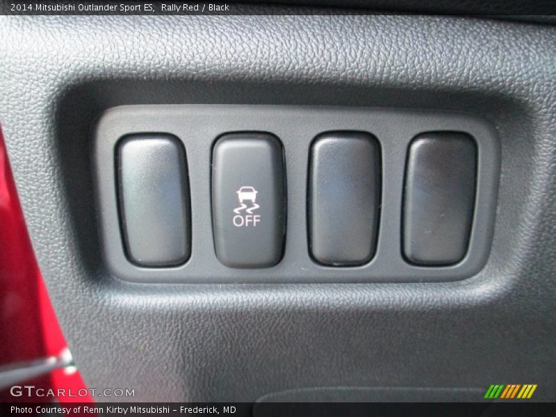 Rally Red / Black 2014 Mitsubishi Outlander Sport ES