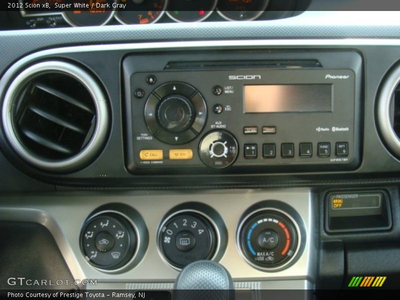 Super White / Dark Gray 2012 Scion xB