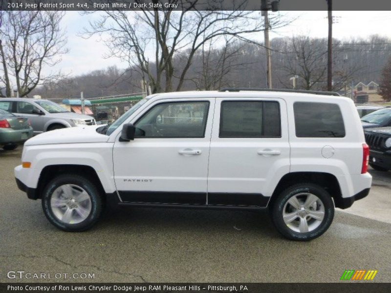 Bright White / Dark Slate Gray 2014 Jeep Patriot Sport 4x4