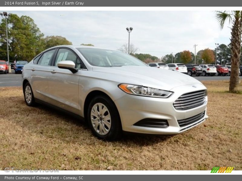 Ingot Silver / Earth Gray 2014 Ford Fusion S