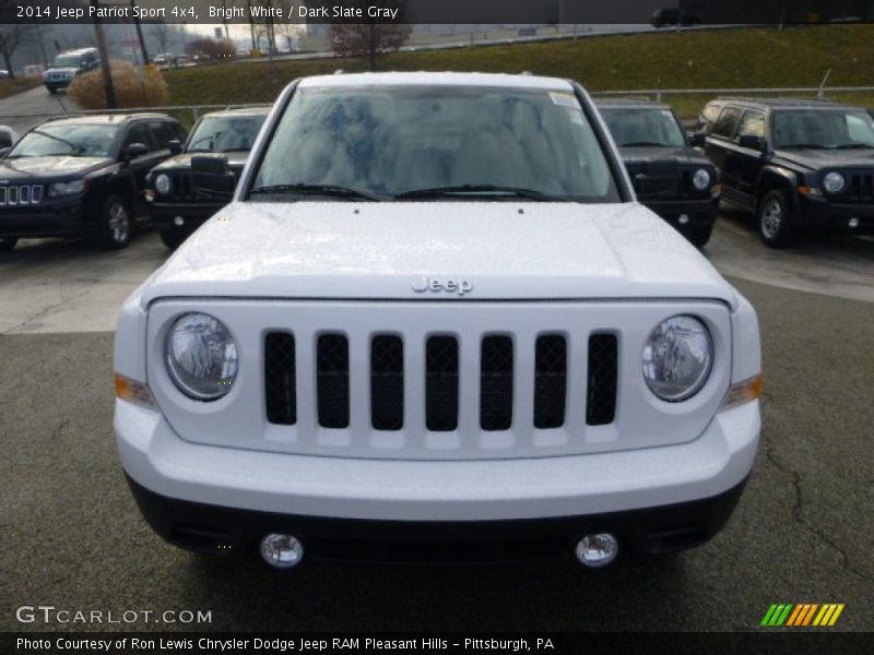 Bright White / Dark Slate Gray 2014 Jeep Patriot Sport 4x4