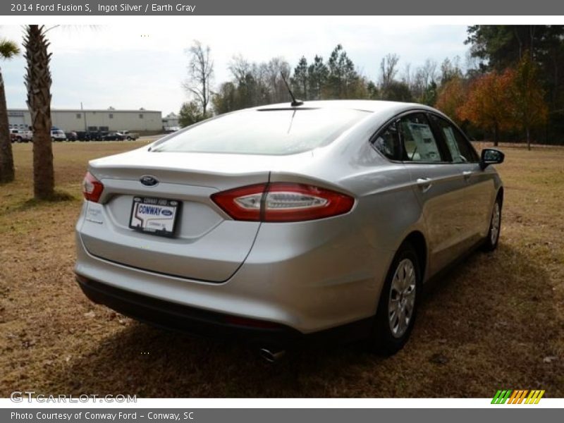 Ingot Silver / Earth Gray 2014 Ford Fusion S