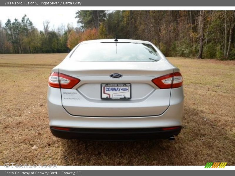 Ingot Silver / Earth Gray 2014 Ford Fusion S