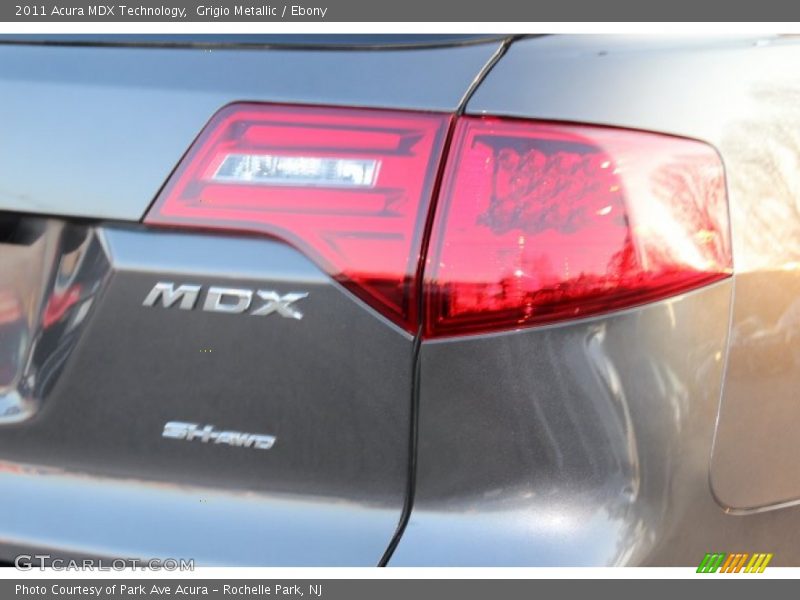 Grigio Metallic / Ebony 2011 Acura MDX Technology