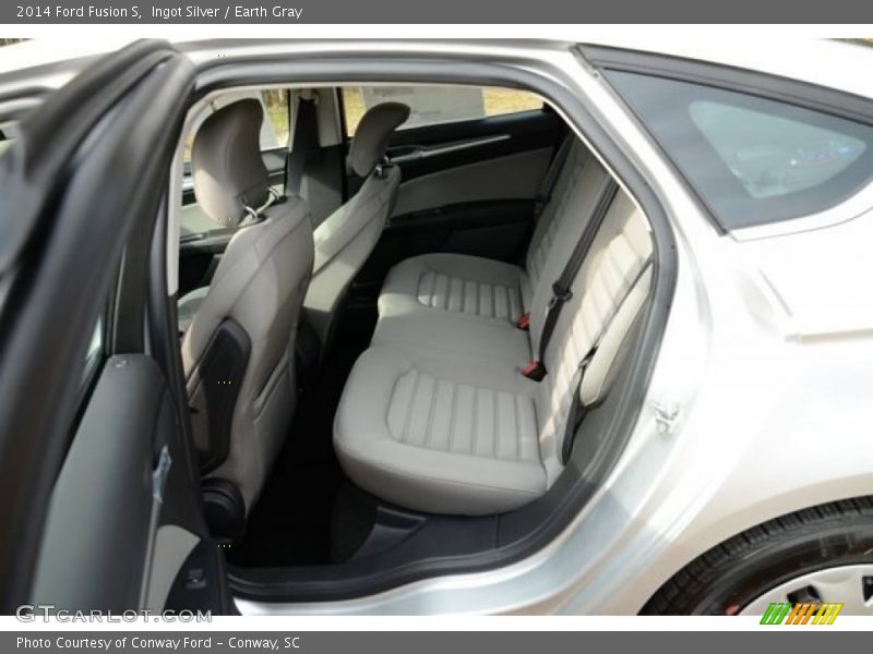 Ingot Silver / Earth Gray 2014 Ford Fusion S