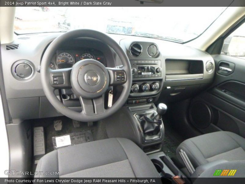 Bright White / Dark Slate Gray 2014 Jeep Patriot Sport 4x4