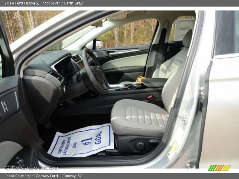 Ingot Silver / Earth Gray 2014 Ford Fusion S
