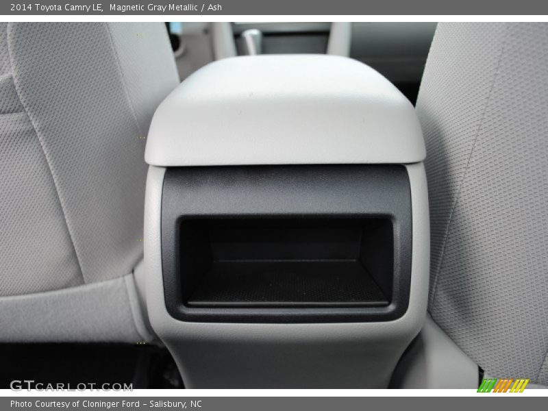 Magnetic Gray Metallic / Ash 2014 Toyota Camry LE