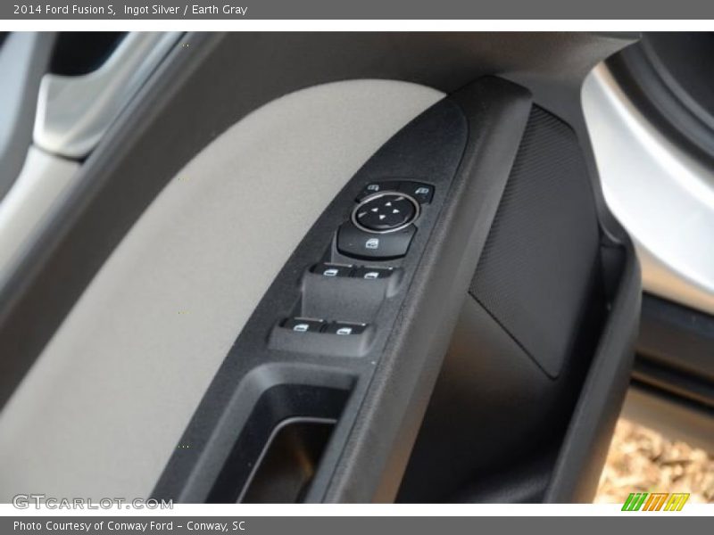 Ingot Silver / Earth Gray 2014 Ford Fusion S