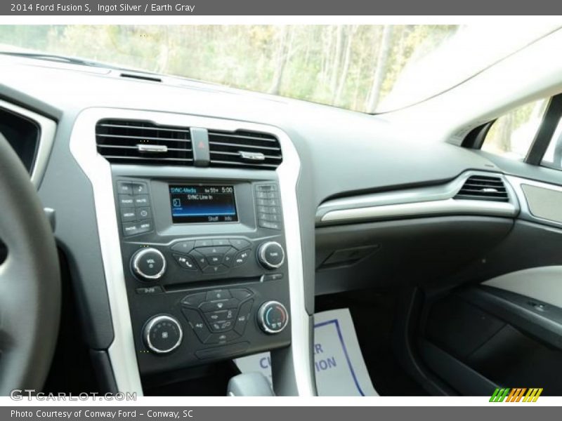 Ingot Silver / Earth Gray 2014 Ford Fusion S
