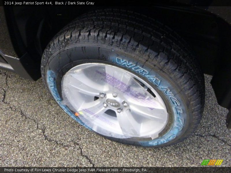 Black / Dark Slate Gray 2014 Jeep Patriot Sport 4x4