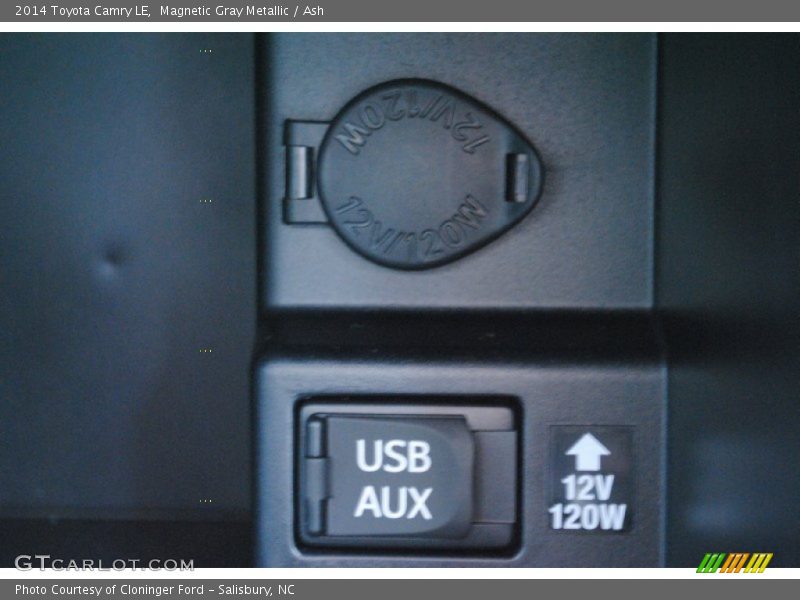 Magnetic Gray Metallic / Ash 2014 Toyota Camry LE