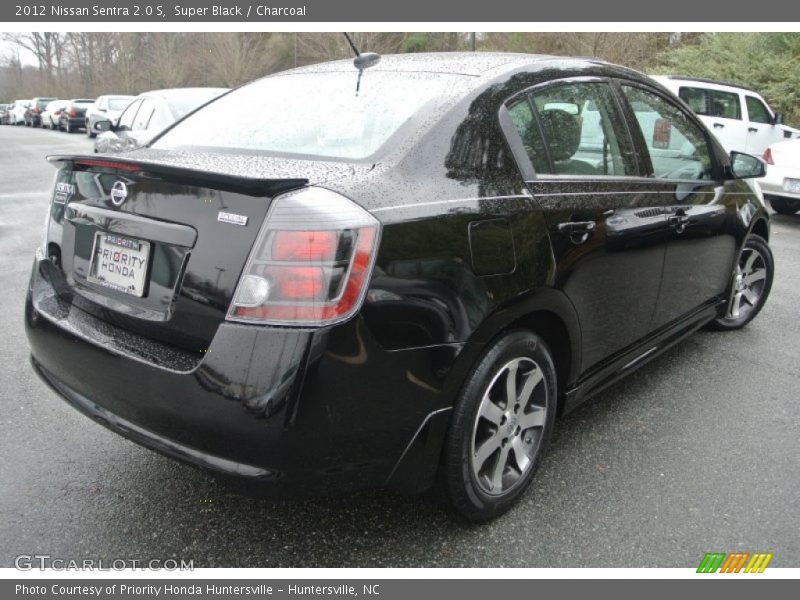 Super Black / Charcoal 2012 Nissan Sentra 2.0 S