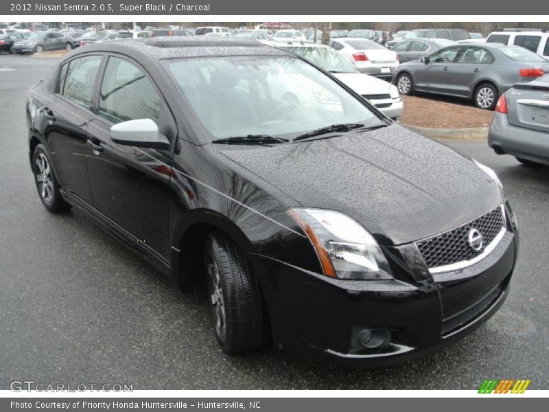 Super Black / Charcoal 2012 Nissan Sentra 2.0 S