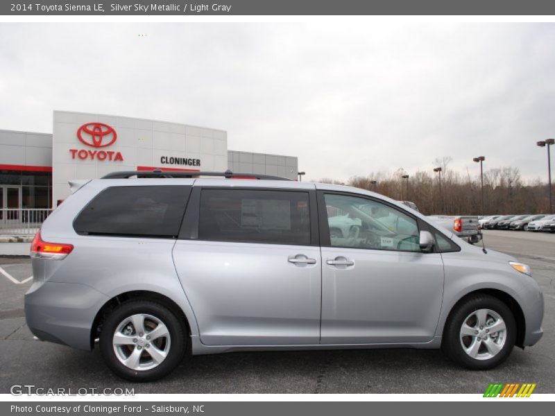 Silver Sky Metallic / Light Gray 2014 Toyota Sienna LE