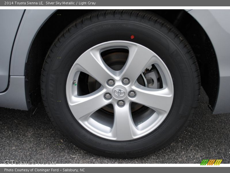 Silver Sky Metallic / Light Gray 2014 Toyota Sienna LE