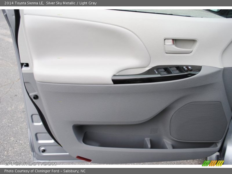 Silver Sky Metallic / Light Gray 2014 Toyota Sienna LE