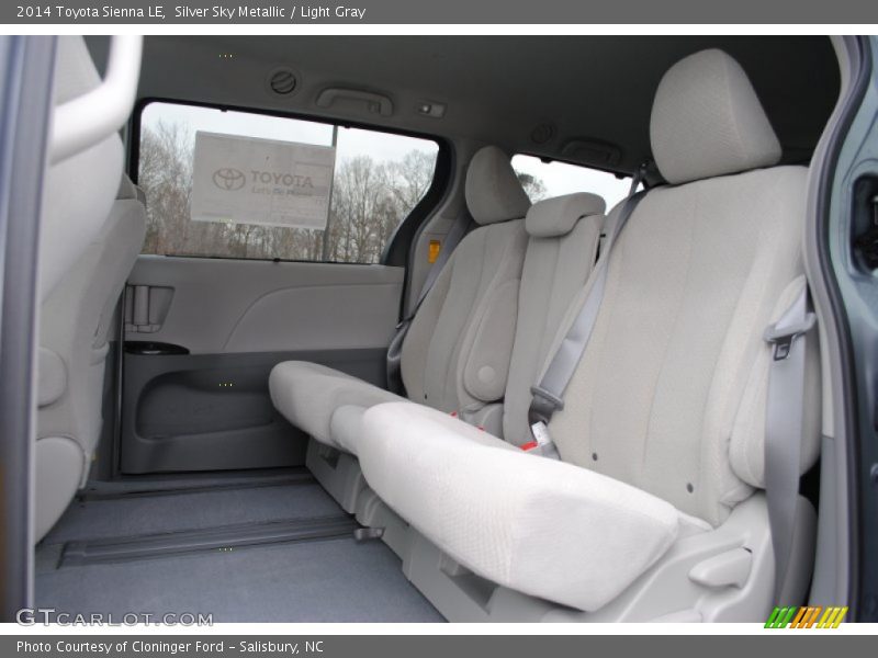 Silver Sky Metallic / Light Gray 2014 Toyota Sienna LE