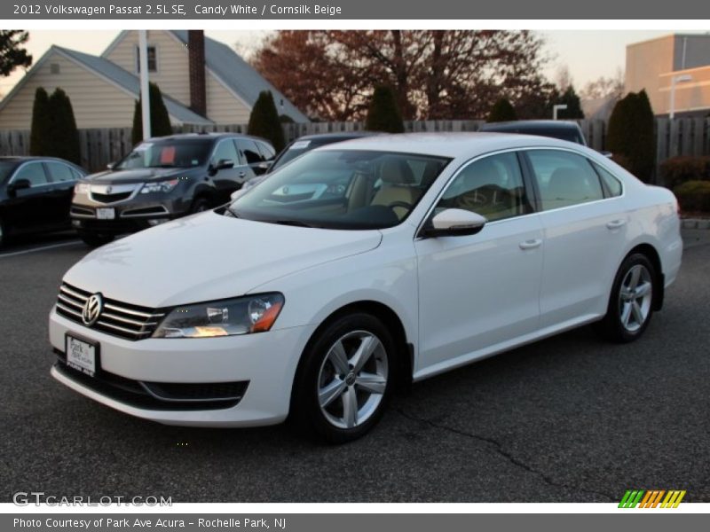 Candy White / Cornsilk Beige 2012 Volkswagen Passat 2.5L SE