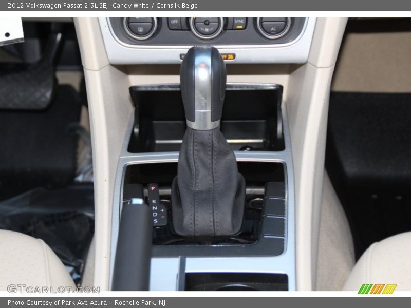 Candy White / Cornsilk Beige 2012 Volkswagen Passat 2.5L SE