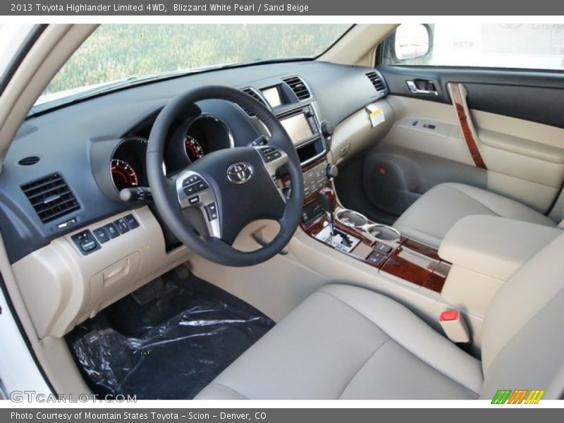 Blizzard White Pearl / Sand Beige 2013 Toyota Highlander Limited 4WD